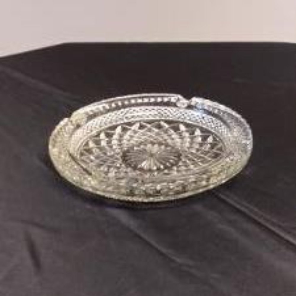 Vintage Wexford Glass Cigar Ashtray - Picture 3 of 3